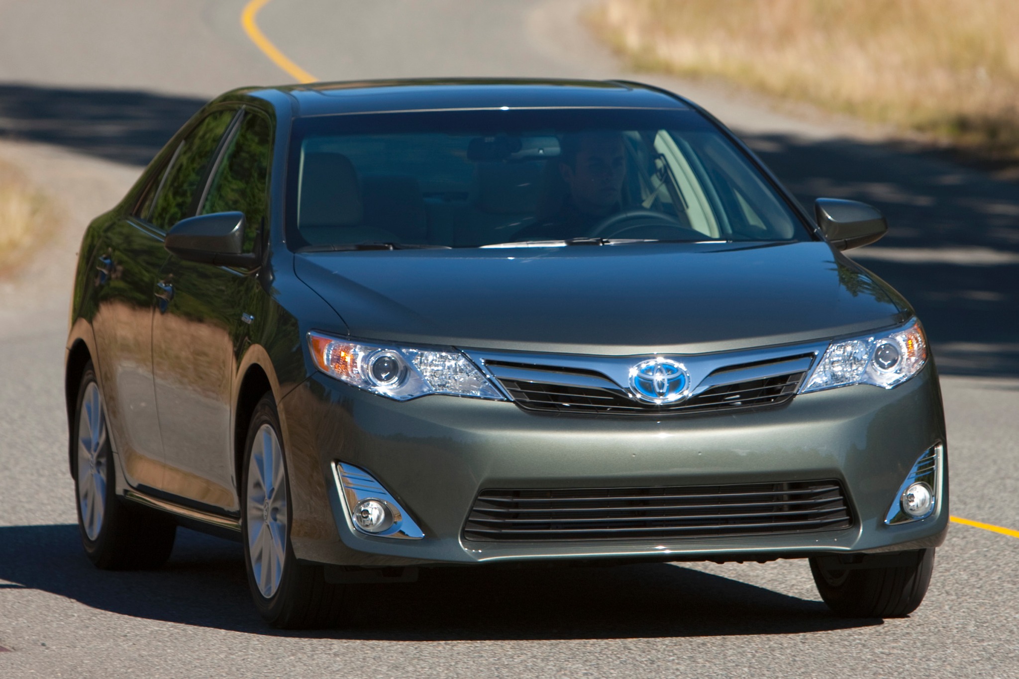 2013 Toyota Camry Hybrid Specs, Prices, VINs & Recalls - AutoDetective